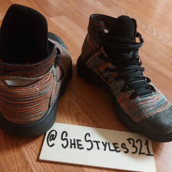 Nike Flyknit - Picture 4 of 4